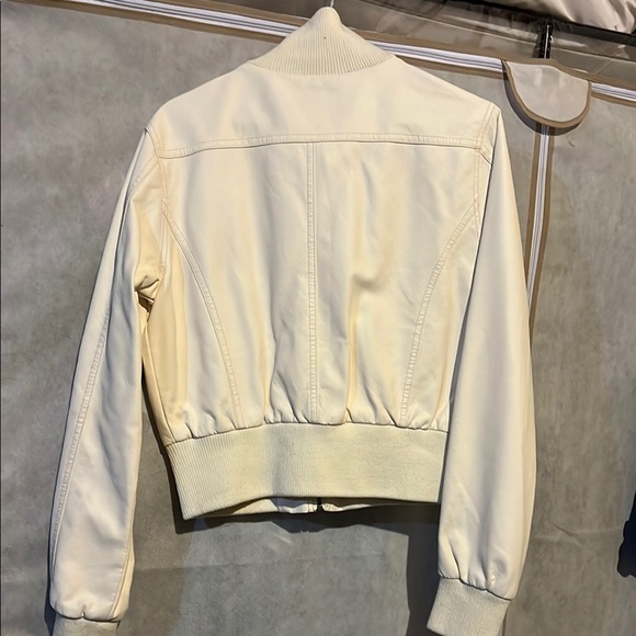 Forever 21 Cream Jacket - Picture 3 of 3
